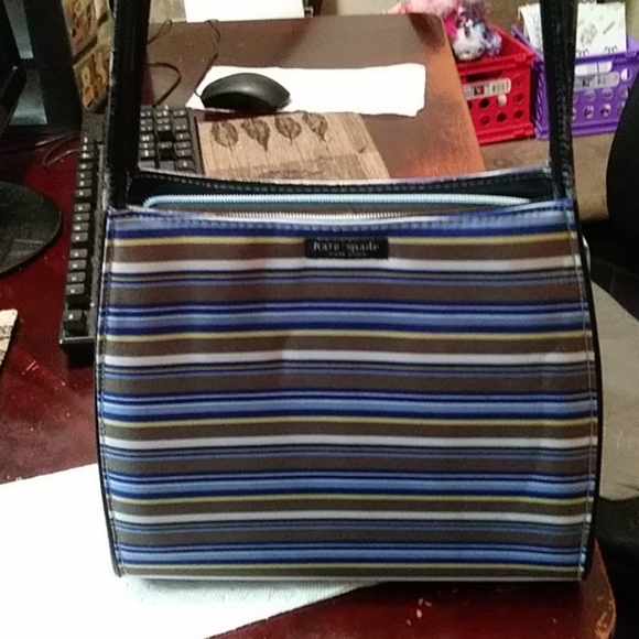 Kate Spade Purse - Picture 2 of 6